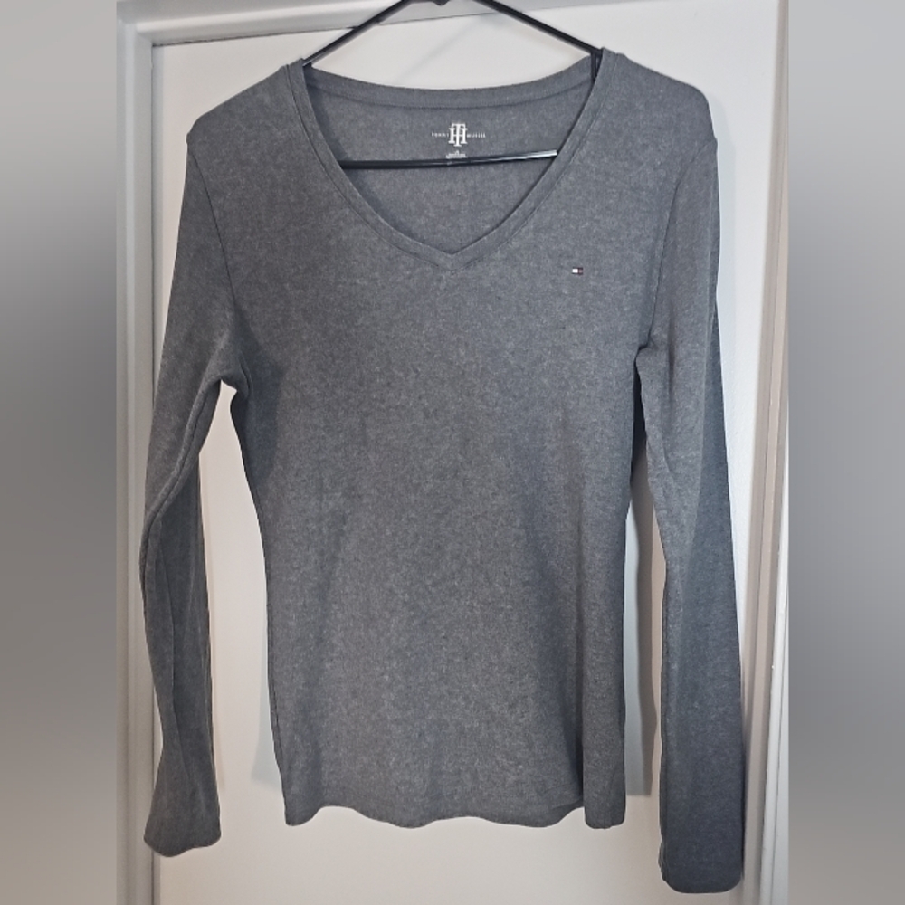 Tommy Hilfiger Women's Charcoal Long Sleeve V-Neck